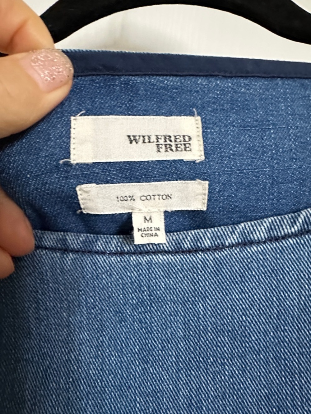 Wilfred Denim Shift Dress in Medium Blue - Picture 4 of 8